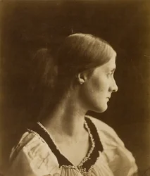 Julia Jackson, um 1867