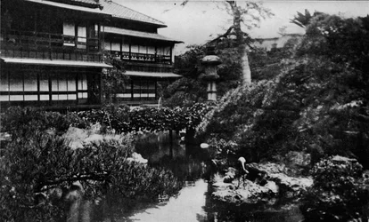 Ein Teehausgarten, Tokio. Landschaftsgestaltung mit dem Thema vulkanischer Ursprünge, um 1900, 1921