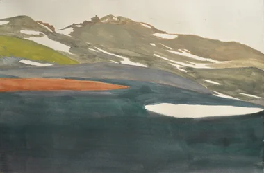 Verschneiter Bergseeblick