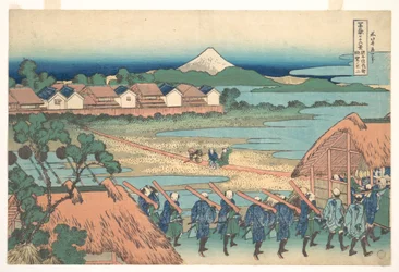 Fuji in der Ferne vom Vergnügungsviertel Senju, aus der Serie Sechsunddreißig Ansichten des Berges Fuji