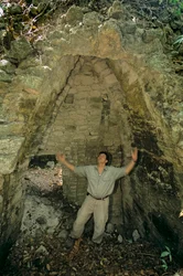 Architektur, Holmul, Guatemala, Maya, Francisco Estradabelli, Homul-Zentrum, 2008 (Foto)