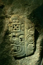 Artefakt, Jade, Cancuen, Guatemala, Arthur Demarest, Tomas Barrientos, Maya, Palast