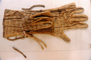 König Tut; Ägypten; Ägyptisches Museum; Kairo; Leinenhandschuhe; JE62675; Neues Reich, 2005 (Foto)