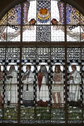 Buntglas der Kirche Am Steinhof (Kirche Leopld), Wien, Österreich (Foto)