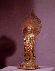 Koreanische Kunst: Darstellung des Buddha Amitabha, Goldstatuette. Silla-Periode. 7.-8. Jahrhundert. Nationalmuseum von Korea