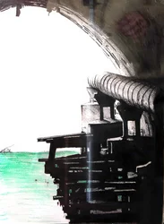 Industrieller Bogen über Wasser