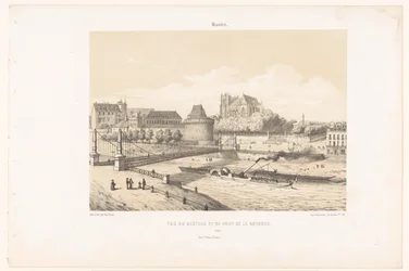 Blick auf das Schloss und die Pont de la Rotonde über die Loire in Nantes