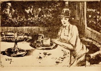 Im Kaffeehaus. Dame am Tisch auf der Veranda