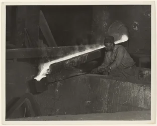 [Gehilfe des Formers, Baldwin Lokomotivwerke, Eddystone, Pennsylvania]