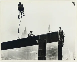 Bau des Empire State Building, ca. 1931