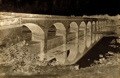 Brücke in der Nähe des Sammlerhauses, Shungavellor, Indien