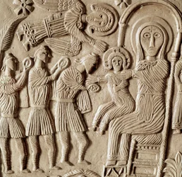 Archäologie des Mittelalters (Mittelalter). Barbarische Kunst der Lombardei: Anbetung der Heiligen Drei Könige, Flachrelief des Altars von Herzog Rachis. Skulptur, langobardische Kunst, 737-744. Cividale del Friuli, Christliches Museum, Schatz der