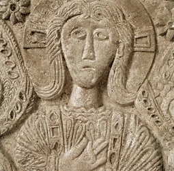 Archäologie des Mittelalters. Barbarische Kunst der Lombardei: Detail von Christus, Flachrelief des Altars von Herzog Rachis. Skulptur, lombardische Kunst, 737-744