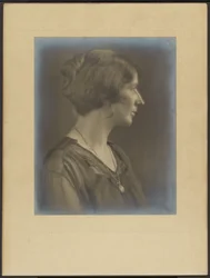 Margaret Few - Bildhauerin