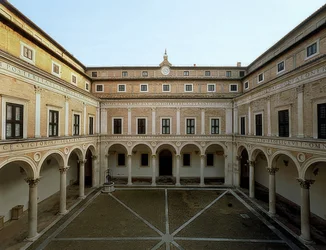 Innenhof des Palazzo Ducale in Urbino
