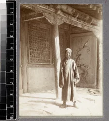 Tao shi vor Hoshangs Haus