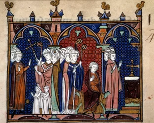 Ordnung der Weihe und Krönung der Könige von Frankreich: Ankunft des Königs in der Kathedrale, der auf seinem Thron sitzende König, Bischöfe, Mönche und Kleriker. Miniatur aus „L