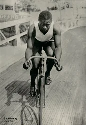 Porträt des amerikanischen Radfahrers Major Taylor