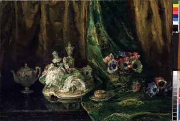 Stillleben mit Porzellan und Blumen