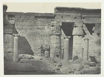 Médinet-Habou, Peristyl des Palastes von Ramses-Méiamoun; Theben