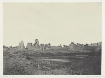 Palais von Karnak, Propyläen des Südens; Theben