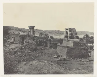 Dorf und Tempel der Insel Bégéh, im Westen von Philä; Nubien, Platte 81 aus dem Album "Ägypten, Nubien, Palästina und Syrien" (1852)