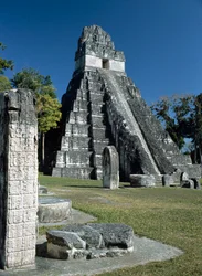 Tikal-Tempel I oder Tempel des Großen Jaguars, 7. bis 8. Jahrhundert