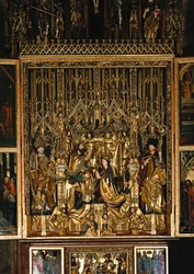 St.-Wolfgang-Altar, Schrein: Krönung der heiligen Maria, die vor Christus dem König kniet, während der Heilige Geist über ihr schwebt