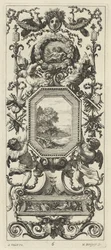 Ornamentales Paneel mit gekröntem Frauenkopf und zwei Pfauen