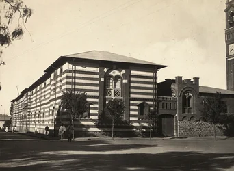 „Ein Imperium aufbauen“ im faschistischen Zeitalter: Istituto S. Giuseppe in Asmara, 09/05/1936