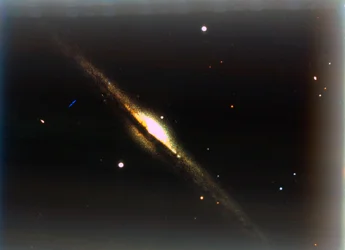 Die Nadelgalaxie in Coma Berenices