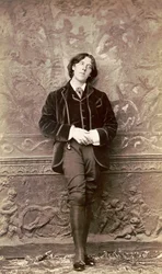 Oscar Wilde, frühe 1880er Jahre (Foto)