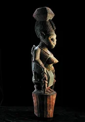 Yoruba-Hauspfosten