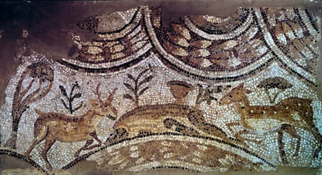 Paleochristliche Kunst: Fragment von Kirchenmosaiken: Hirsche trinken Wasser