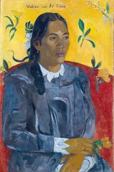 Frau mit einer Blume