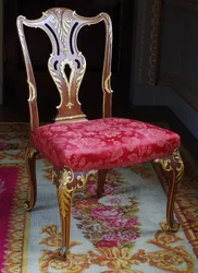 Ein Harlekin George II Esszimmerstuhl