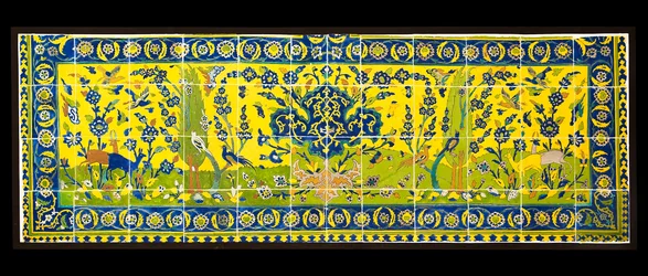 Fliesen, die eine Naturszene darstellen, aus Isfahan, Iran, wahrscheinlich ca. 17. Jahrhundert