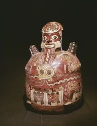 Tongefäß mit Figur eines Gottes, Nazca-Kultur