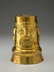 Kero (zeremonielles Trinkgefäß), ca. 1000-1476 (Goldlegierung)