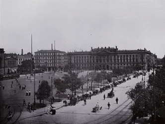 Leipzig: Augustusplatz (s/w Foto)