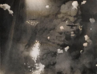 Fotografie aufgenommen, als die Royal Air Force Lancasters Dresden angriff