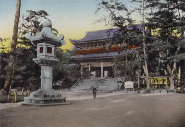 Japan, ca. 1912: Chionin-Buddhistischer Tempel, eine der einflussreichsten Sekten in Japan