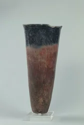Schwarzgekrönte Vase, Naqada I-II Periode