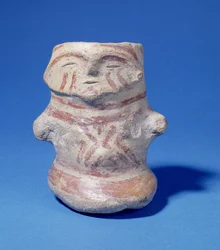 Gefäß in Menschengestalt, Hacilar, Türkei, ca. 5500 v. Chr.