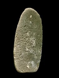 Vorgeschichte: Steingerät zum Mahlen von Weizen. Neolithikum. Umbrien, Italien. Perugia, Museo Archeologico Nazionale dell