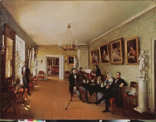 Eine Familienszene (Tägliche Aktivitäten zur Teestunde, einige spielen Klavier, andere hören zu, eine Frau im Hintergrund näht). Gemälde von Prokofi Jegorowitsch Puschkarjow (?-nach 1856)