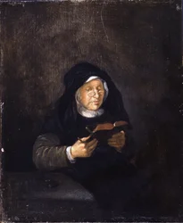 Alte Frau beim Lesen