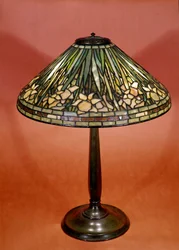 Tischlampe aus dem Jahr 1900