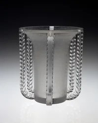 "Marignane" Vase, entworfen am 11. Mai