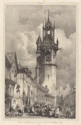 Großer Uhrturm Evreux aus 